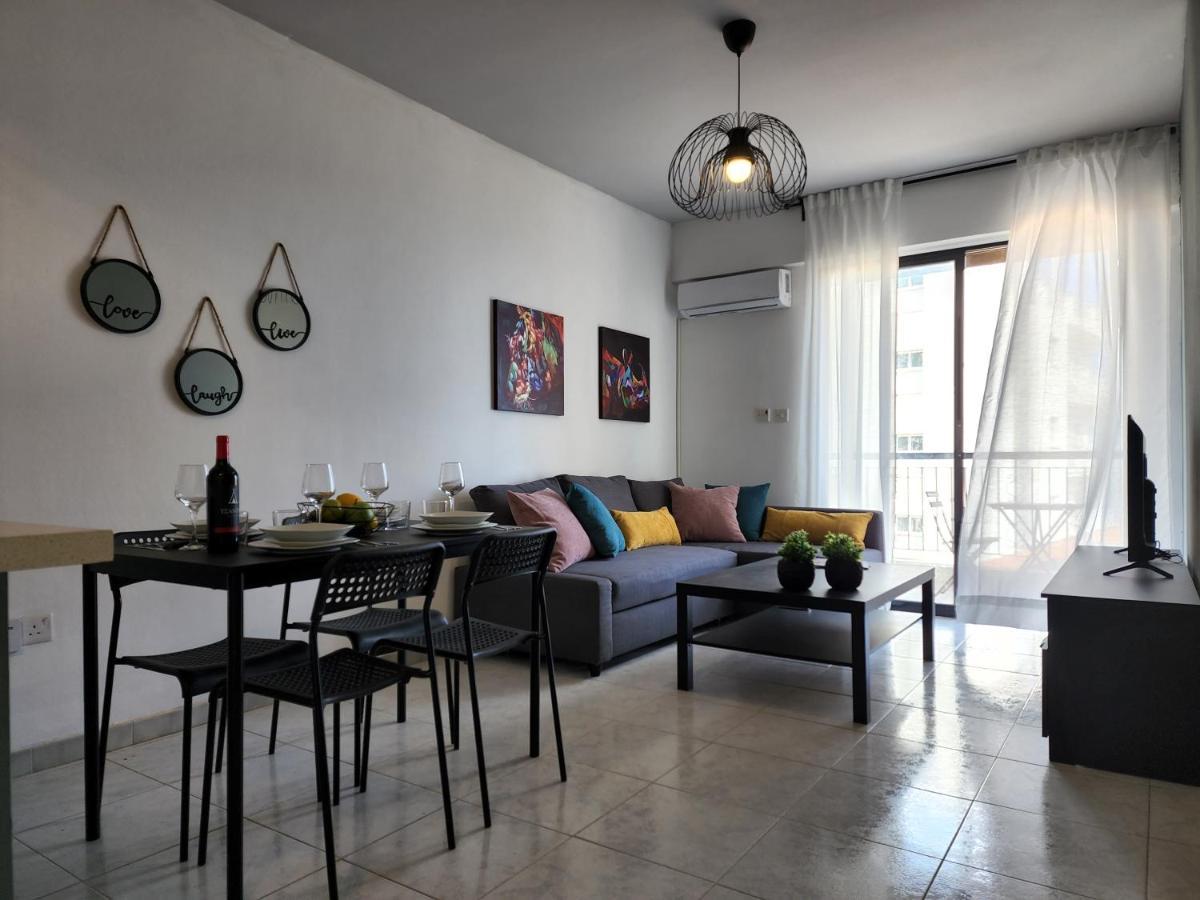Kay'S City & Seaview One Bedroom Apartment Larnaca Zewnętrze zdjęcie